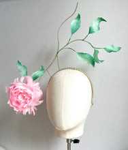Halli - Pink Feather Flower Fascinator