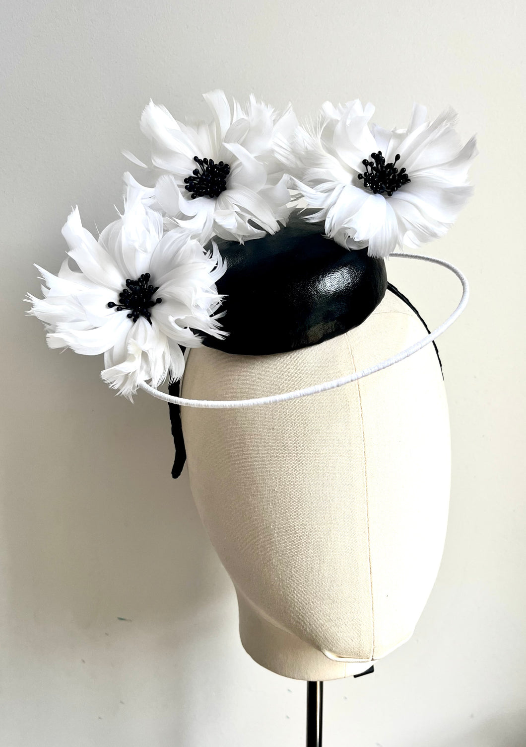 Peyton - Black & White Leather & Feather Fascinator
