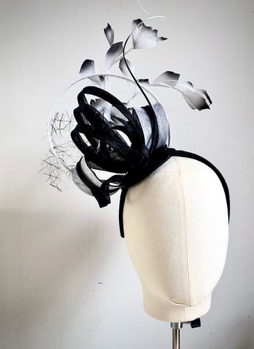 Verona - Black & White  Fascinator - MM1067